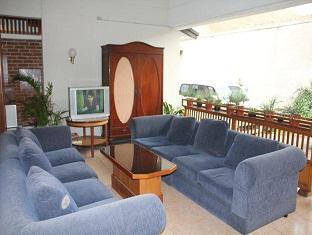 בנדונג Edelweis Hotel מראה חיצוני תמונה